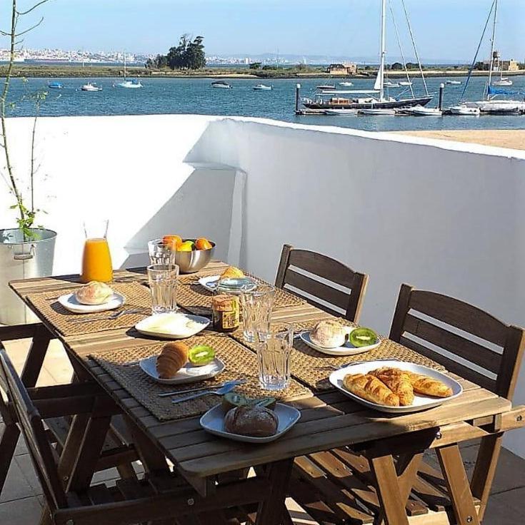 Casa Do Rio - Riverside House Seixal  Buitenkant foto